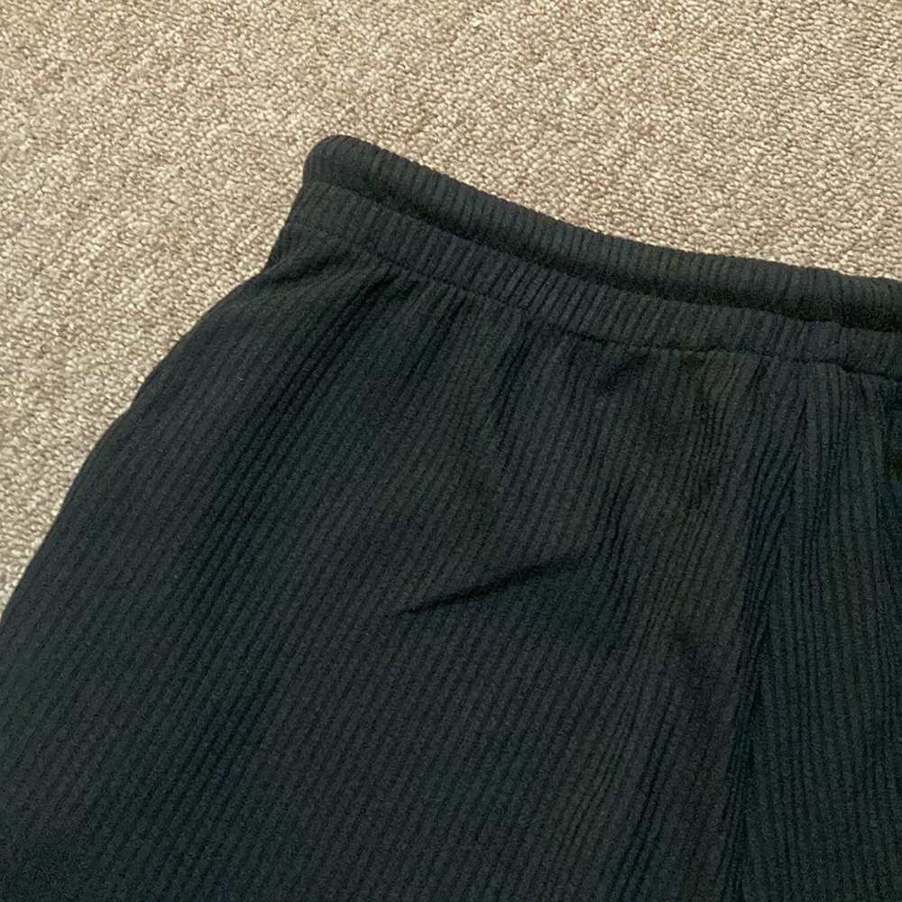 Silk & Salt Black Ribbed Shorts with Drawstring Waist - Picture 10 of 14